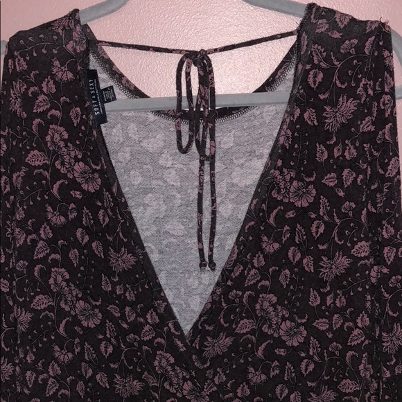 💜 American Eagle top size medium💜 - Picture 7 of 7